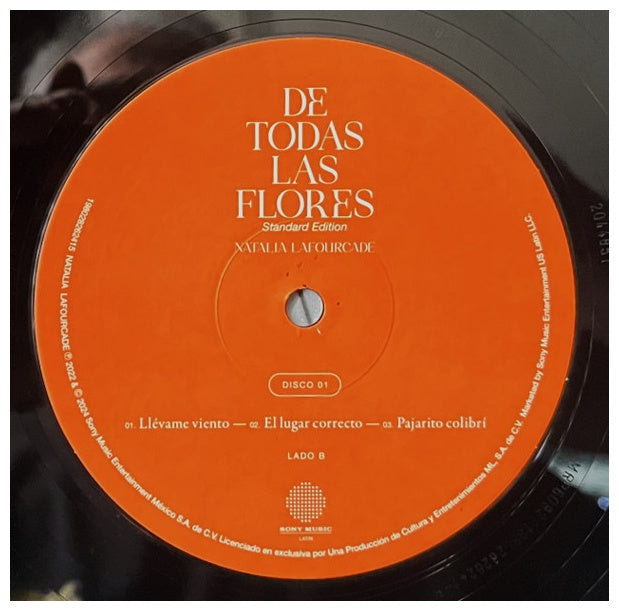 NATALIA LAFOURCADE - DE TODAS LAS FLORES (2LP+CD) (Colored Vinyl, Booklet, Boxed Set, Sticker) | VINILO
