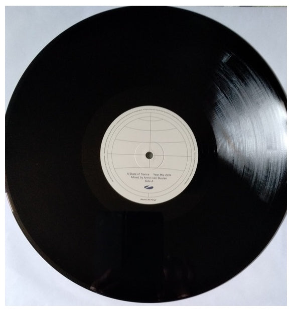 ARMIN VAN BUUREN - A STATE OF TRANCE YEAR MIX 2024 (3LP) | VINILO