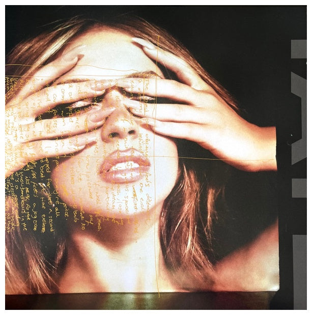 TATE McRAE - SO CLOSE TO WHAT | VINILO