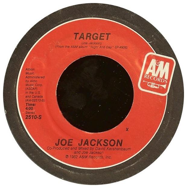 JOE JACKSON - BREAKING US IN TWO | 7" SINGLE VINILO USADO