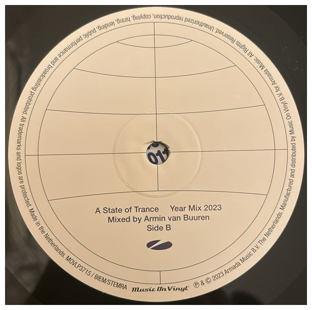 ARMIN VAN BUUREN - A STATE OF TRANCE (3LP) | VINILO