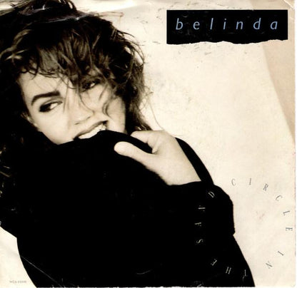 BELINDA CARLISLE - CIRCLE IN THE SAND | 7" SINGLE VINILO USADO