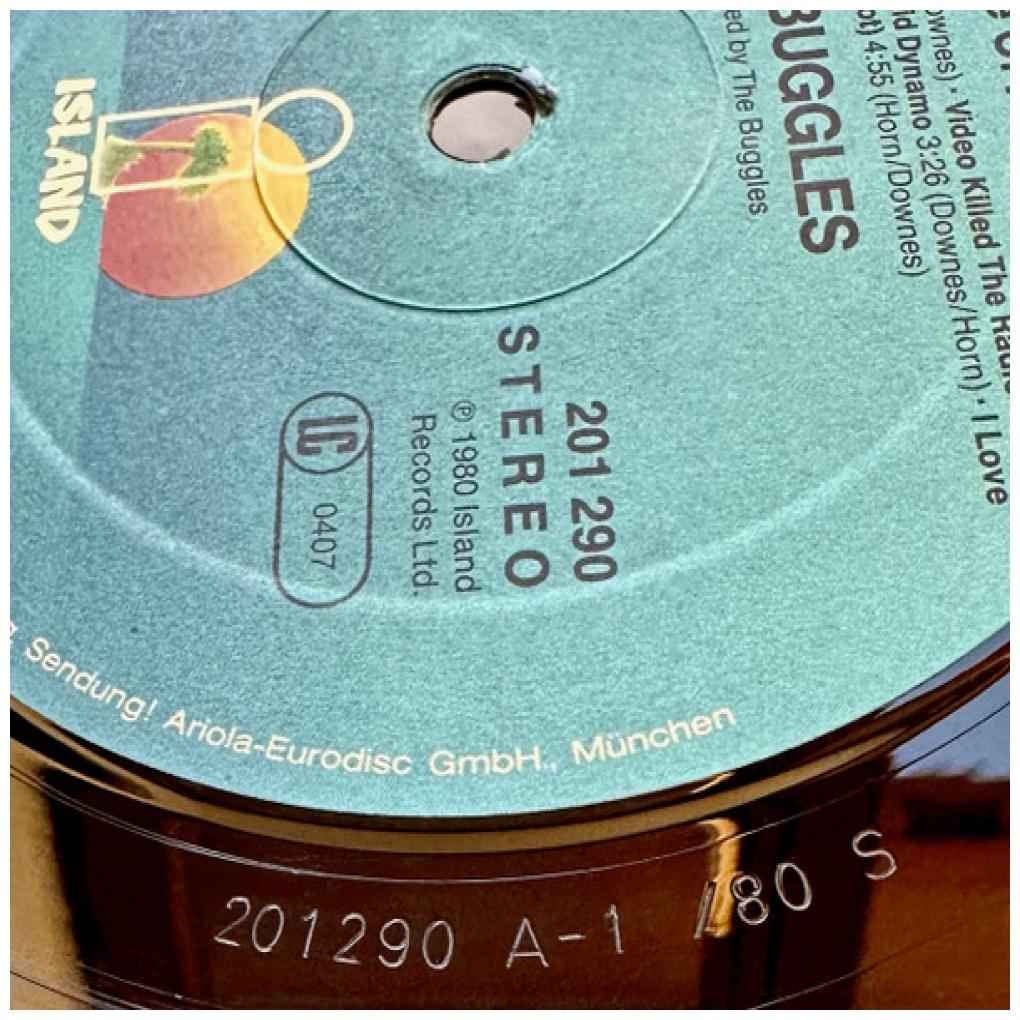 BUGGLES - THE AGE OF PLASTIC | VINILO USADO