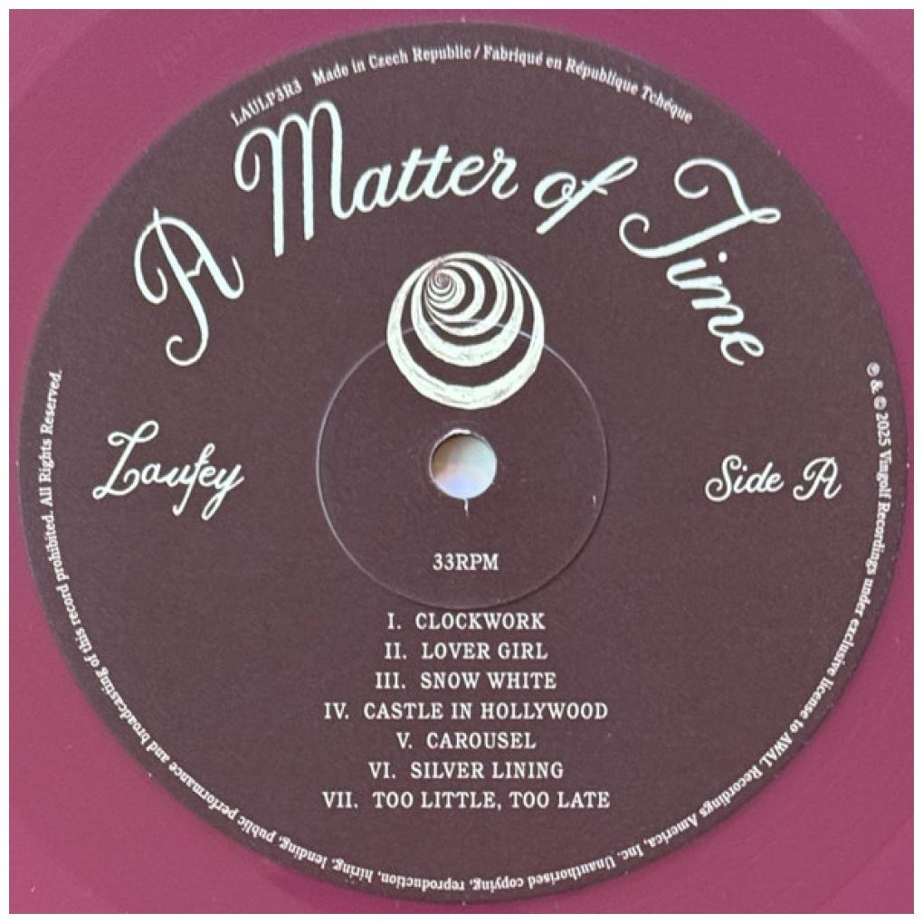 LAUFEY - A MATTER OF TIME (INDIE EXCLUSIVE AUTUMN EDITION) (ROUGE VINYL)(WITH BONUS 7" VINYL) (PHOTO CARD) | VINILO